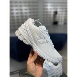 nb white