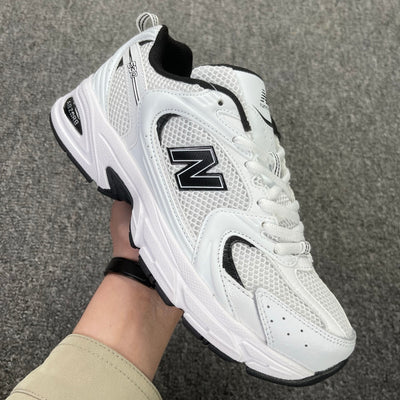 NB530 - White & Black