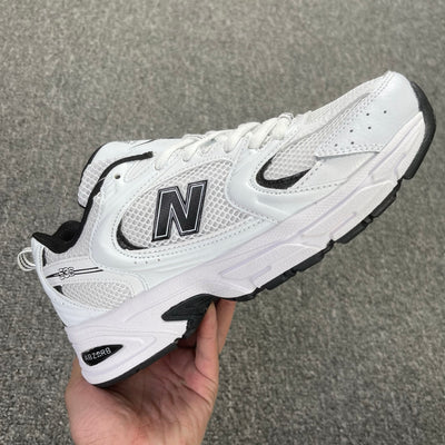 NB530 - White & Black