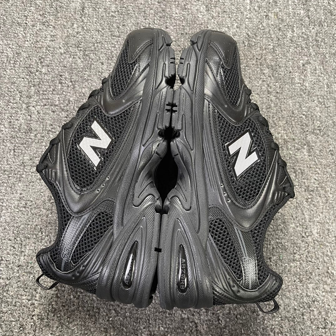 NB530 - Triple Black