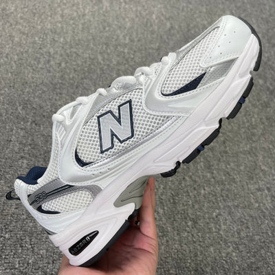 NB530 - Navy & White